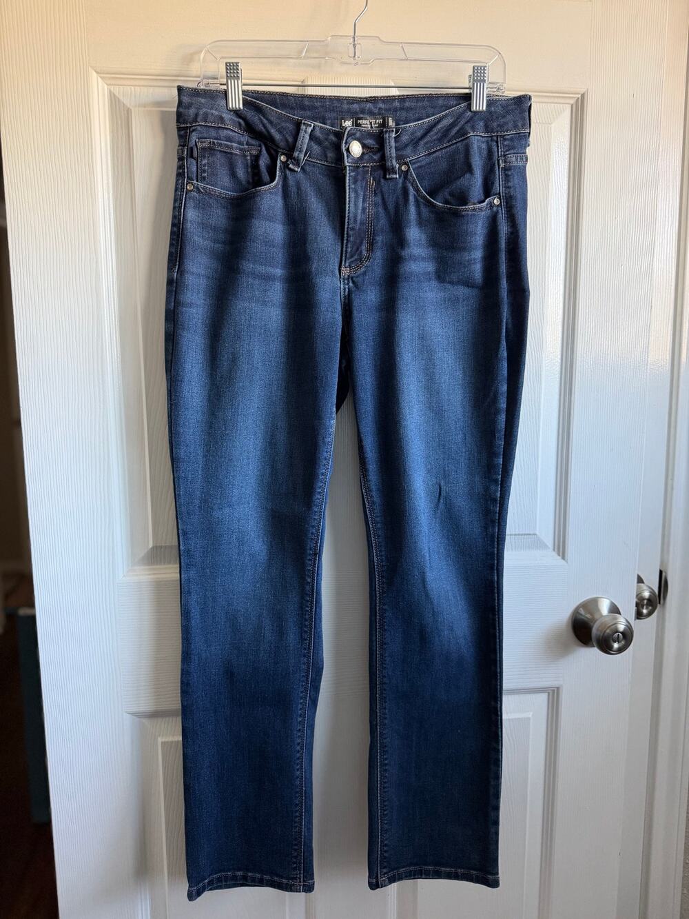Lee Perfect Fit 1889 Womenâs Jeans Size 6 Short Straight Leg Blue Denim 3531246